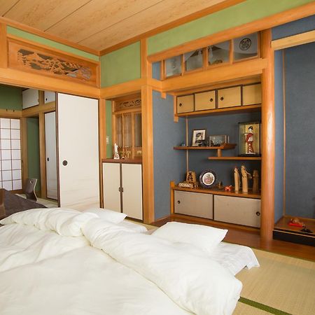 Guest House Dougo-Yado Matsuyama  Buitenkant foto