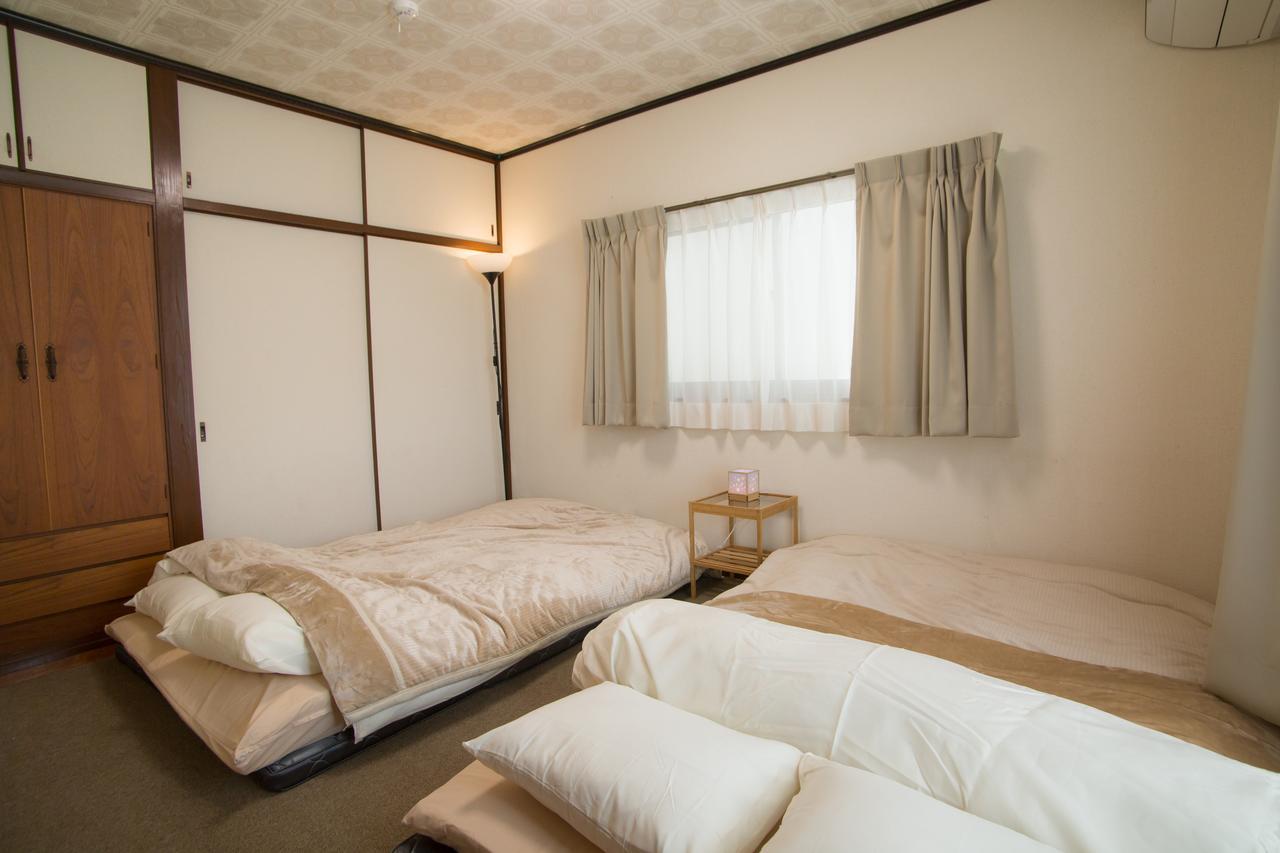 Guest House Dougo-Yado Matsuyama  Buitenkant foto