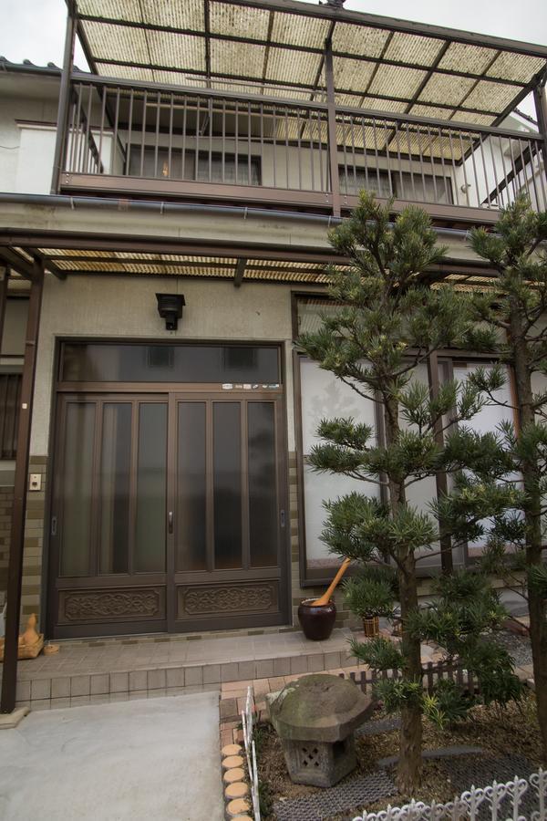 Guest House Dougo-Yado Matsuyama  Buitenkant foto